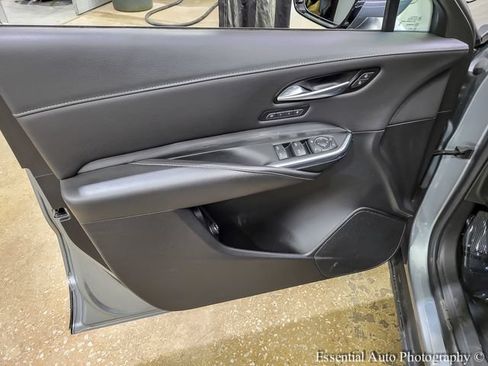 Used 2024 Cadillac XT4 Premium Luxury FWD image 18