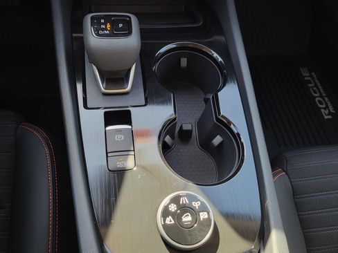 New 2026 Nissan Rogue SV AWD/4WD image 24