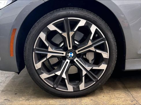 Used 2026 BMW 330i Sedan w/ Premium Package RWD image 12