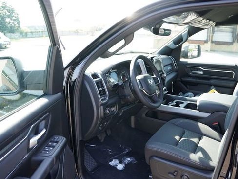 New 2026 RAM 1500 Big Horn AWD/4WD image 11