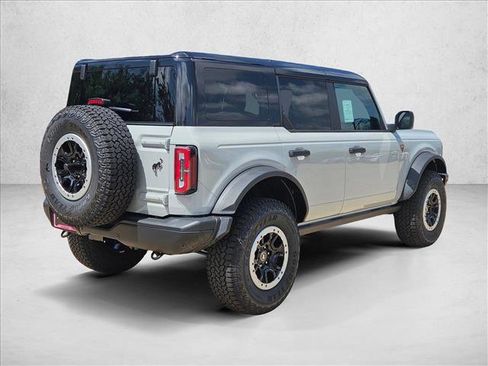New 2026 Ford Bronco Badlands AWD/4WD image 2