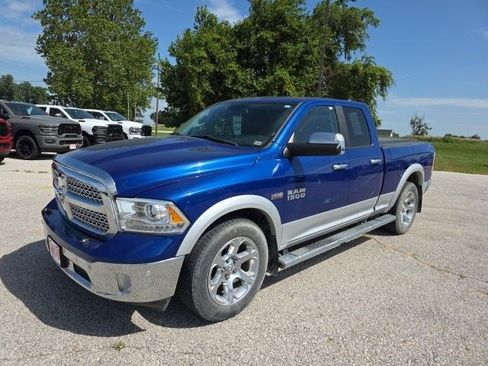 Used 2014 RAM 1500 Laramie w/ Convenience Group AWD/4WD image 3
