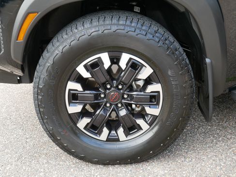 Used 2023 Nissan Frontier PRO-4X w/ Pro Convenience Package AWD/4WD image 15