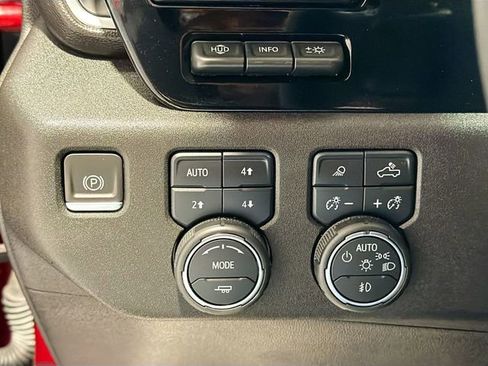 Certified 2024 Chevrolet Silverado 1500 High Country w/ High Country Premium Package image 10