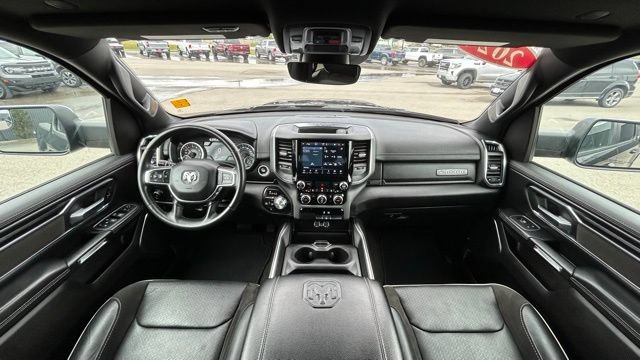 Used 2024 RAM 1500 Laramie AWD/4WD image 15