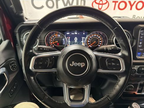 Used 2022 Jeep Gladiator Overland w/ Popular Equipment Package AWD/4WD image 28