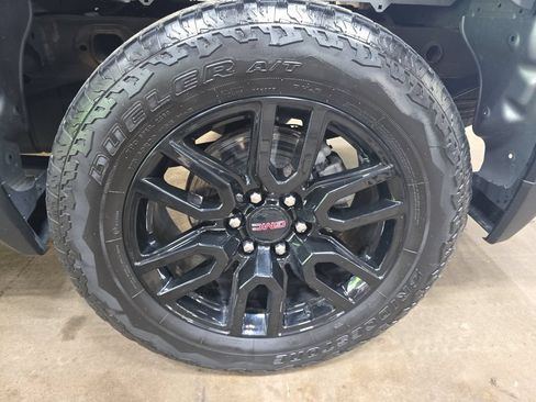 Used 2023 GMC Sierra 1500 Elevation AWD/4WD image 30