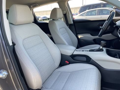 Certified 2025 Honda HR-V LX image 24