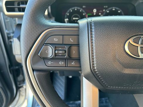 Used 2026 Toyota 4Runner Platinum AWD/4WD image 14