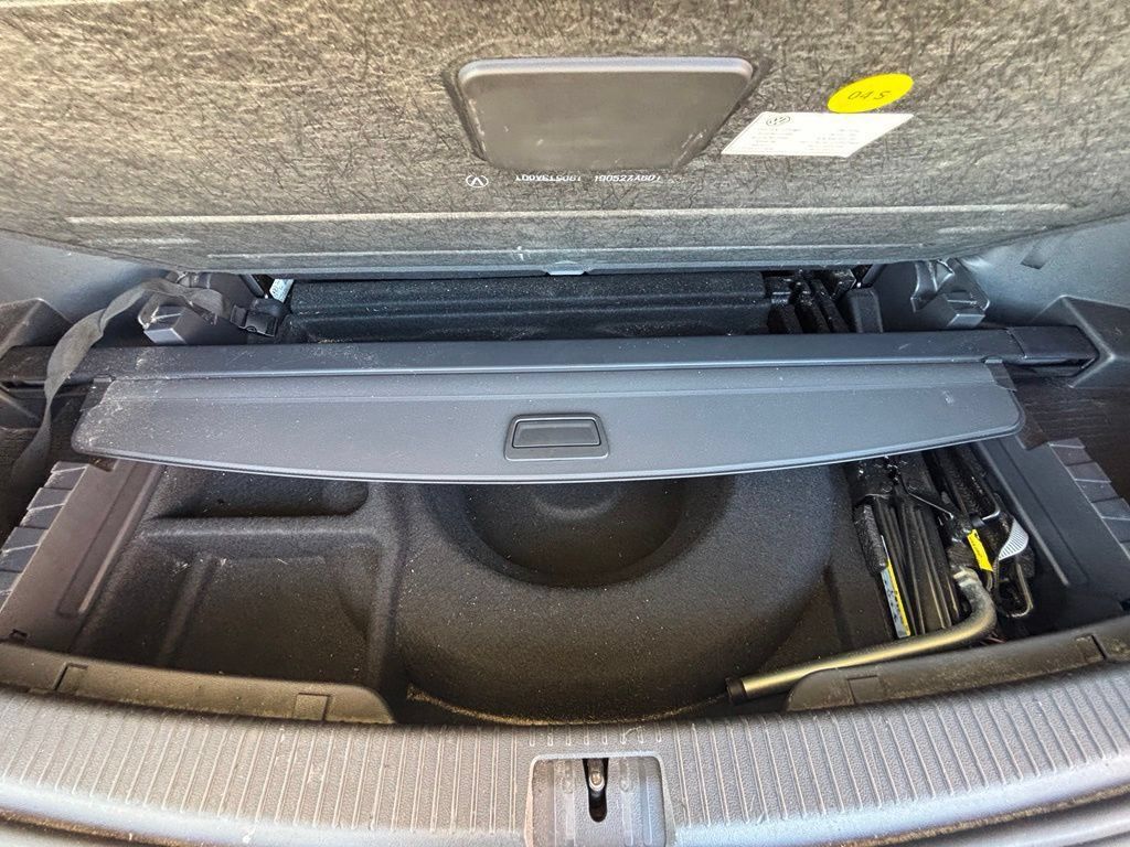 Used 2019 Volkswagen Atlas SE w/ Panoramic Sunroof Package FWD image 44