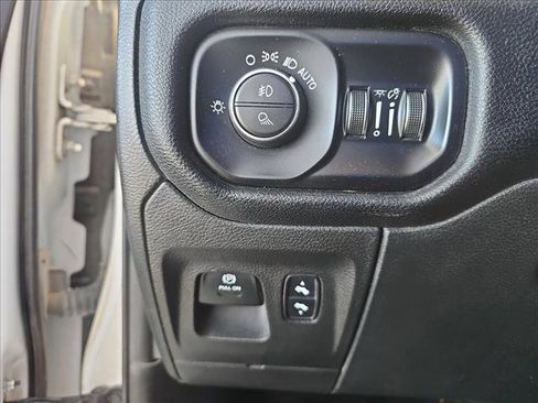 Used 2022 RAM 1500 Laramie image 21