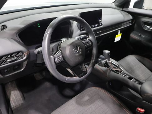 Used 2024 Honda HR-V Sport image 13