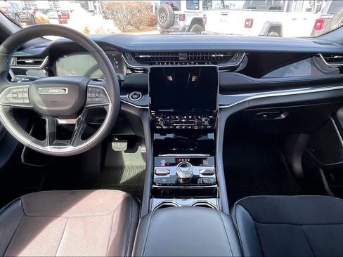 Used 2022 Jeep Grand Cherokee Trailhawk w/ Advanced Protech Group II image 15