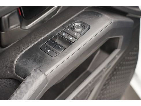 Used 2024 Toyota Tacoma SR image 19