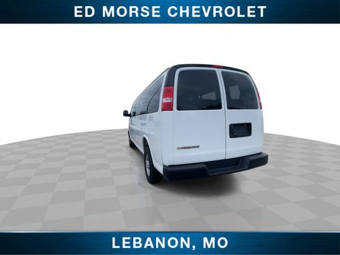 New 2026 Chevrolet Express 3500 LS image 6