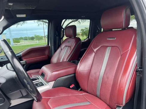 Used 2019 Ford F150 Platinum w/ Equipment Group 701A Luxury AWD/4WD image 15