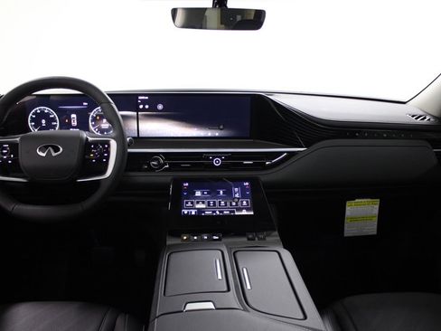 New 2025 INFINITI QX80 Luxe image 42