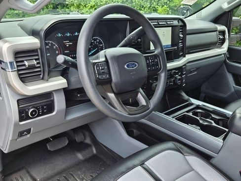 Used 2024 Ford F250 XLT w/ FX4 Off-Road Package AWD/4WD image 9