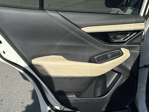 Used 2022 Subaru Outback Limited image 28