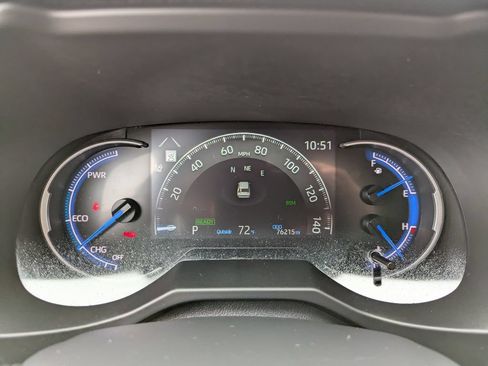 Used 2023 Toyota RAV4 XLE AWD/4WD image 18