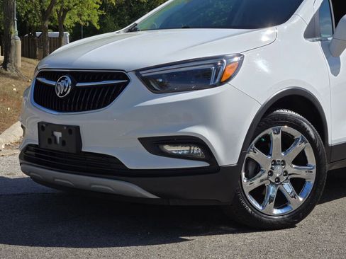 Used 2019 Buick Encore Essence w/ Experience Buick Package image 2