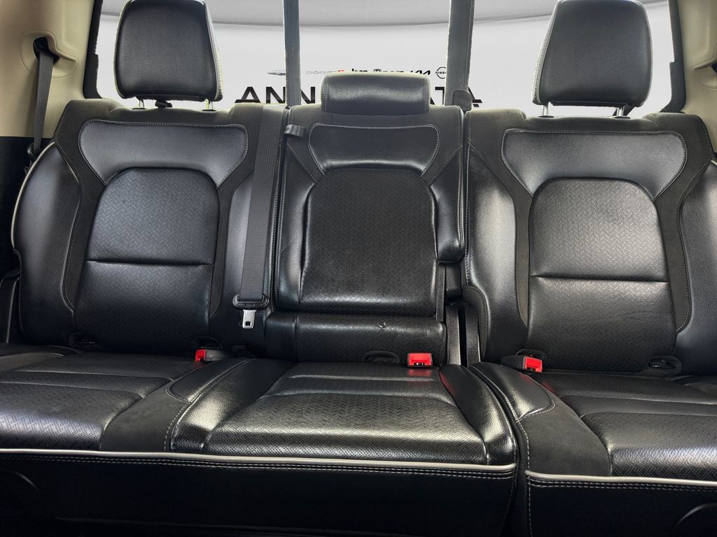 Used 2021 RAM 1500 Laramie AWD/4WD image 16