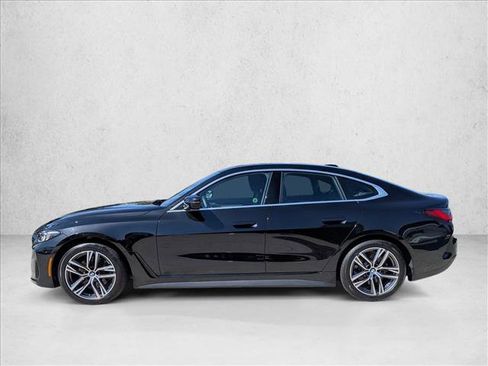 Used 2025 BMW 430i xDrive w/ Premium Package image 9