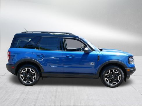 Used 2023 Ford Bronco Sport Outer Banks w/ Tech Package AWD/4WD image 8