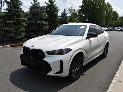 Used 2025 BMW X6 M60i w/ Executive Package AWD/4WD image 3
