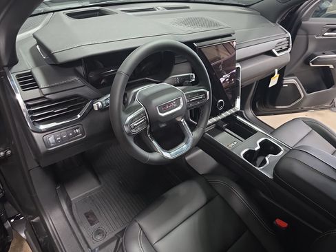 New 2026 GMC Acadia Elevation w/ Elevation Premium Package AWD/4WD image 18