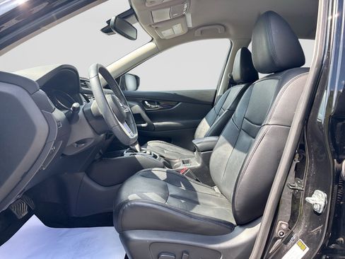 Used 2020 Nissan Rogue SL AWD/4WD image 15