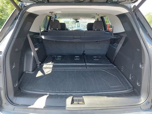 Used 2018 Chevrolet Traverse LT AWD/4WD image 34