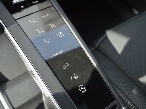 New 2026 Porsche Macan S AWD/4WD image 35