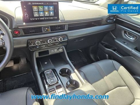 Certified 2025 Honda Pilot EX-L image 19