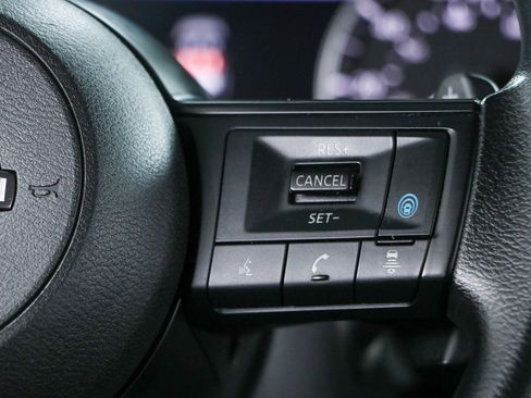 Used 2024 Nissan Rogue SV AWD/4WD image 14