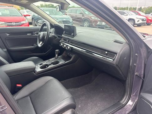 Used 2023 Honda Civic EX-L image 24