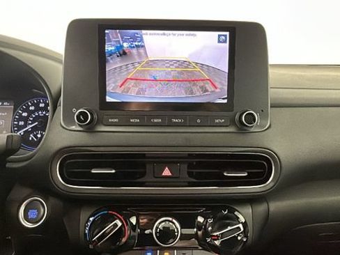 Certified 2023 Hyundai Kona SEL AWD/4WD image 24
