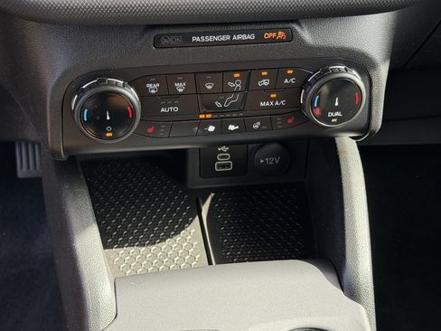 Certified 2023 Ford Bronco Sport Outer Banks AWD/4WD image 18