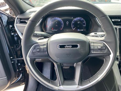 New 2026 Jeep Grand Cherokee Laredo X AWD/4WD image 6