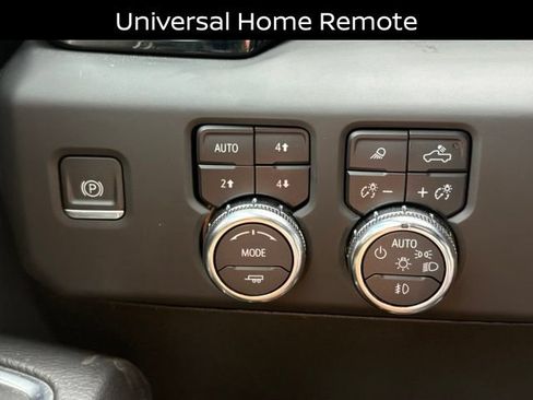 Used 2024 GMC Sierra 3500 Denali w/ Denali Reserve Package AWD/4WD image 21