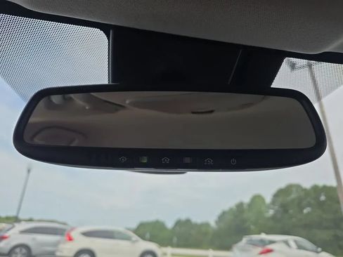 Used 2021 Toyota Prius Limited FWD image 39