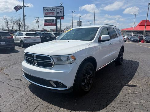 Used 2019 Dodge Durango SXT image 3