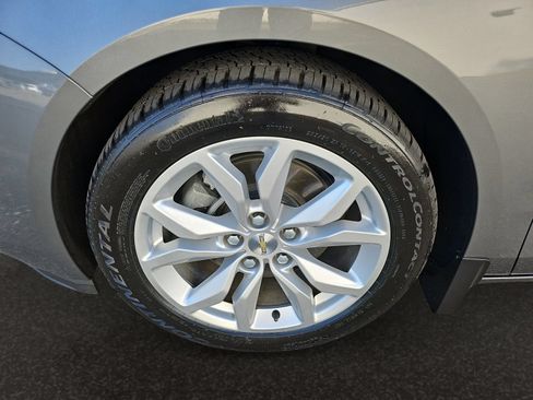 Used 2016 Chevrolet Impala LT FWD image 39