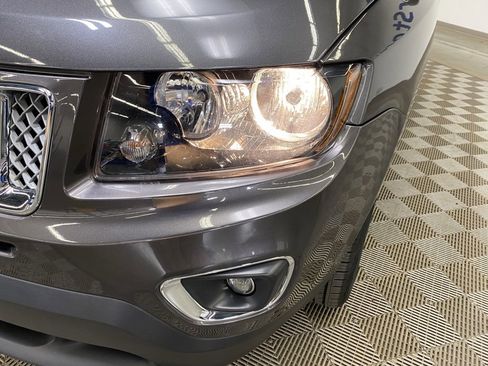 Used 2017 Jeep Compass High Altitude image 6
