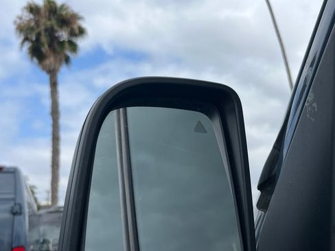 Used 2019 Mercedes-Benz Sprinter 170 image 13