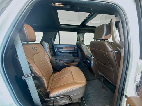 Used 2023 Ford Expedition King Ranch RWD image 24