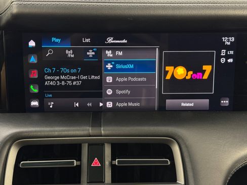 Used 2020 Porsche Taycan image 29