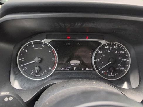 Used 2024 Nissan Rogue SV AWD/4WD image 24
