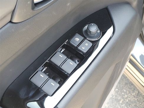 Used 2025 MAZDA CX-5 AWD 2.5 S w/ Preferred Package image 12