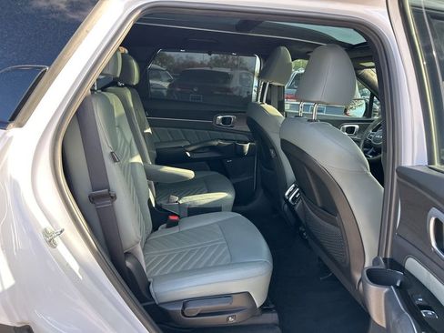 Used 2024 Kia Sorento SX Prestige w/ Sage Leather Package image 48